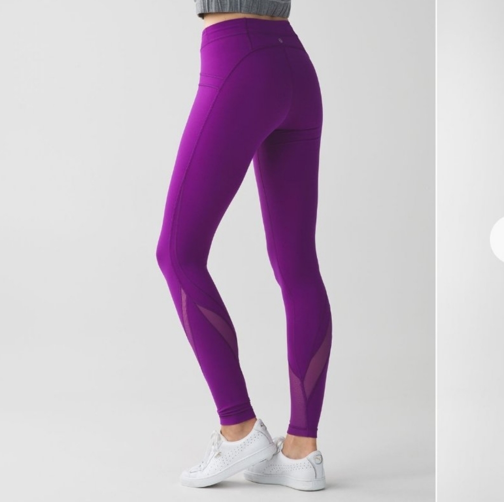 Lululemon Free Flow Tight
